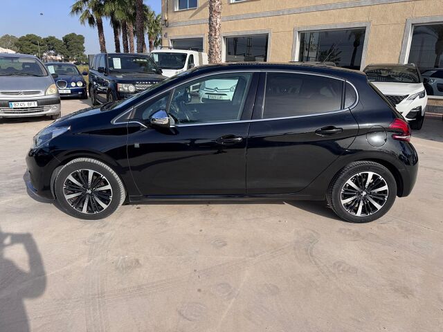 PEUGEOT 208 TECH 1.2 E-THP LPG AUTO SPANISH LHD IN SPAIN 70000 MILES SUPER 2019